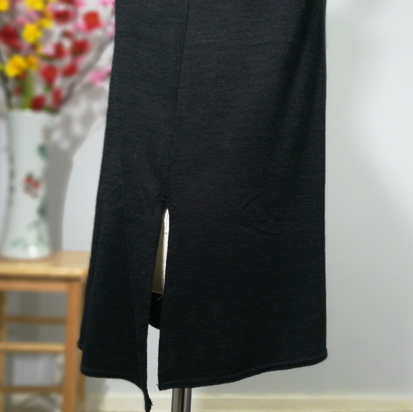 * Aritzia Wilfred Free Stretch Jersey Ornella Tank - Picture 15 of 16